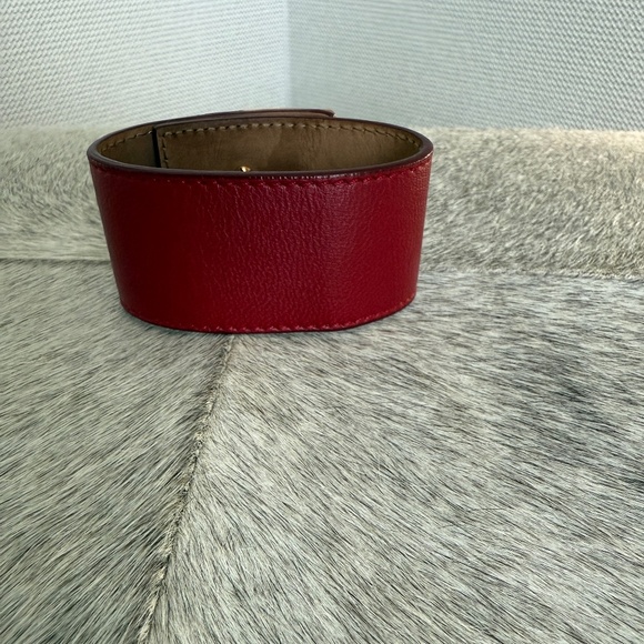 AUTHENTIC FENDI LEATHER CUFF - Picture 2 of 8